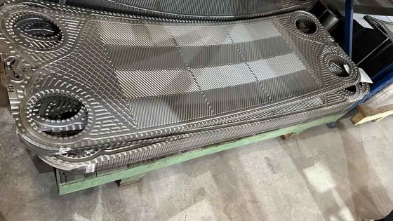 Hastelloy GEA เครื่องแลกเปลี่ยนความร้อน แผ่น Herringbone แผ่นรูปแบบ